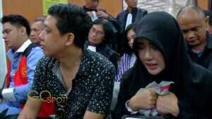 Rey Utami Dikabarkan Dalam Keadaan Hamil