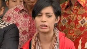 Karen Pooroe Malas Bertemu Arya Dan Masih Minta Kejelasan Kenapa Tidak Mengabarkan Kepergiaan Putrinya