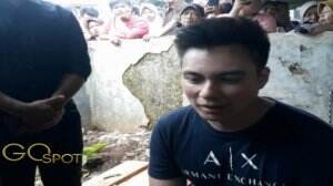 Pemakaman Ibunda Baim Wong