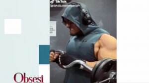 Deddy Corbuzier Main Tik Tok Sekaligus Pamer Otot