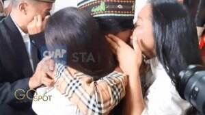 Betrand Menangis Haru Saat Bertemu Dengan Keluarga