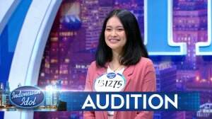Dinda Sangat Yakin Bernyanyi Lagu Valerie - The Zutons