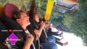Mimik Kocak Para Bule Saat Naik Roller Coaster