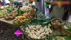 Aneka Pasar Unik Di Indonesia