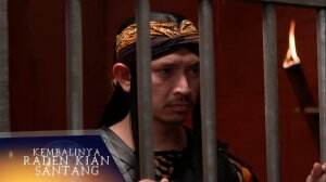 Apakah Surakerta Akan Terhasut Kata-Kata Sekarwangi? - KRKS Eps 184-185