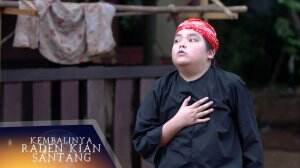 Mahesa Kewalahan Hadapi Pendekar Gendeng