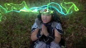 Mahesa Tersiksa Mendengar Suara Suling Pemuda Ini