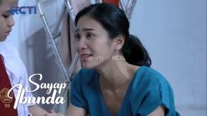 Tia Coba Beri Pengertian Ke Putri - Sayap Ibunda Eps 3