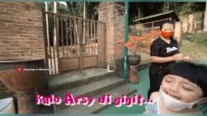 Asik Kasih Makan Rusa, Tiba - Tiba Arsy Nangis