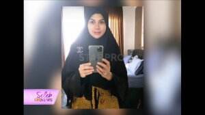 Nyai Nikita Mirzani Umroh Bersama Keluarga