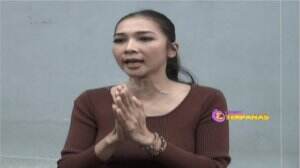 Meychan Akui Sudah Tak Punya Suami