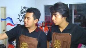 Keseruan Arbani Yasiz Dan Henry Chan Membuka Usaha Kedai Kopi Untuk Nongkrong