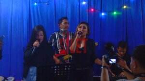 Sambut Tahun Baru, Ayu Ting-Ting Gelar Panggung Dangdut di Halaman Rumah