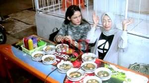 Ranty dan Milen Sama-sama Suka Bakso Pedas