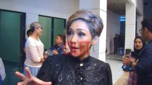 Kisah Mantan Suami Istri Ini Jadi Sorotan Publik