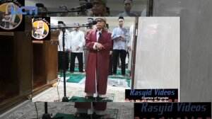 Anak Kecil Menjadi Imam Sholat