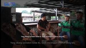 Viral Penampakan Kuburan Di Gang Dan Kisah Cindy