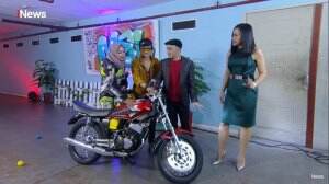 Tantangan Untuk Poppy Sovia & Kintaan Mary