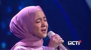 Air Mata Nissa Sabyan Berlinang Menyanyikan Lagu Ini