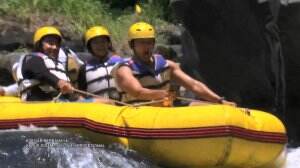Keseruan Host Akan Melintasi Jeram Neraka Yang Extreme Banget - Travel Addict Eps. 125
