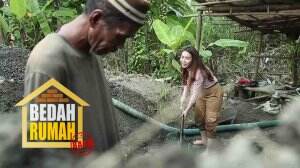 Asik Bercerita Saat Bekerja Dengan Pak Samsudin, Dinda Tertimbun Pasir