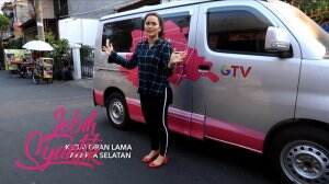 Sabrina Dan Diana Menjadi Wanita Syantik Yang Akan Di Make Over