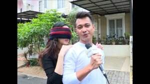 Ezza Gionino Beri Kado Spesial Untuk Sang Istri