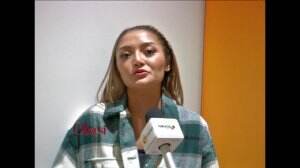Siti Badriah Berbagi Kebahagiaan Dengan Keluarga Kurang Mampu