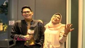 Makin Mesra! Mpok Elly - Adit ke Malaysia. Ngapain?
