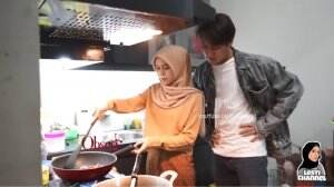 Liesty Siapkan Makanan Special Untuk Menyambut Rizky Billar