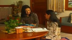 Zaenab Ngrasa Gak Enak Sama Sarah - Si Doel Anak Sekolahan