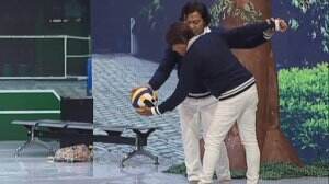 Komeng Sok Banget Ngajarin Opie Kumis Main Volley - Dagelan Oke