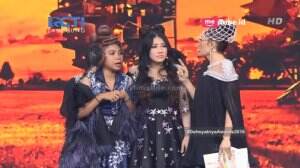 Via Vallen Tampil Cantik Di Dahsyatnya Awards 2018 - DAHSYATNYA AWARDS 2018