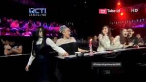 Ayu Dewi Dibikin Takut Oleh Sacred Riana - DAHSYATNYA AWARDS 2018