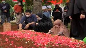 Ayah Dari Ria Ricis Dan Oki Setiana Dewi Meninggal