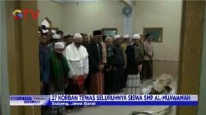 Isak Tangis Sambut Kedatangan Korban Bus Masuk Jurang