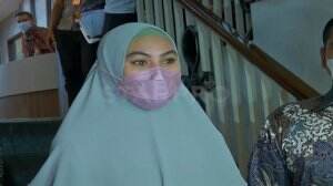 Konflik Kartika Putri dan Dr. Richard Belum Usai