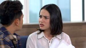 Mel Tidak Nyaman Dengan Kehadiran Maura - Putri Untuk Pangeran Eps. 392 - 393