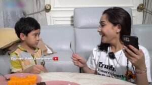 Senangnya Gigi Lihat Rafathar Udah Gak Cadel