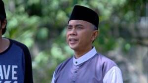 Babeh Agi Lerai Pertarungan Farah Dan Juned