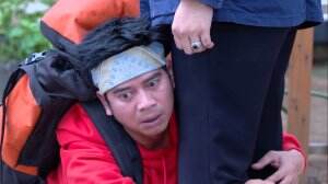 Dasep Berlutut Meminta Maaf Pada Juned, Mengapa?