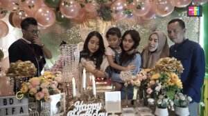 Ay Hadiahi Rumah Mewah Untuk Sang Adik