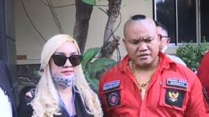 Lia Bikin Syahrini Tersinggung Berat