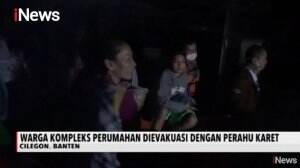 Terendam Banjir, Ratusan Warga Cilegon Dievakuasi Polisi