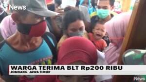 Rela Antre Demi BLT Rp 200 Ribu Hingga Balita Terjepit Menangis