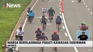 PSBB Diperpanjang, Warga Berolahraga Padati Kawasan Sudirman