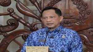 Press Conference Balai Kota Mendagri Tito Karnavian : Penanganan Korona Tidak Boleh Menimbulkan Kepanikan
