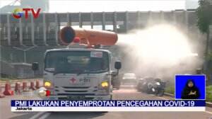 PMI Lakukan Penyemprotan Disinfektan Di Sepanjang Jalan Semanggi