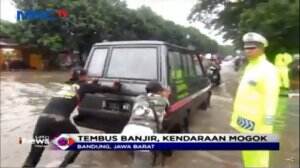Bandung Terendam Banjir Hingga 2 Meter