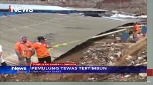Pemulung Tewas Tertimbun Longsor Sampah TPA di Cimahi